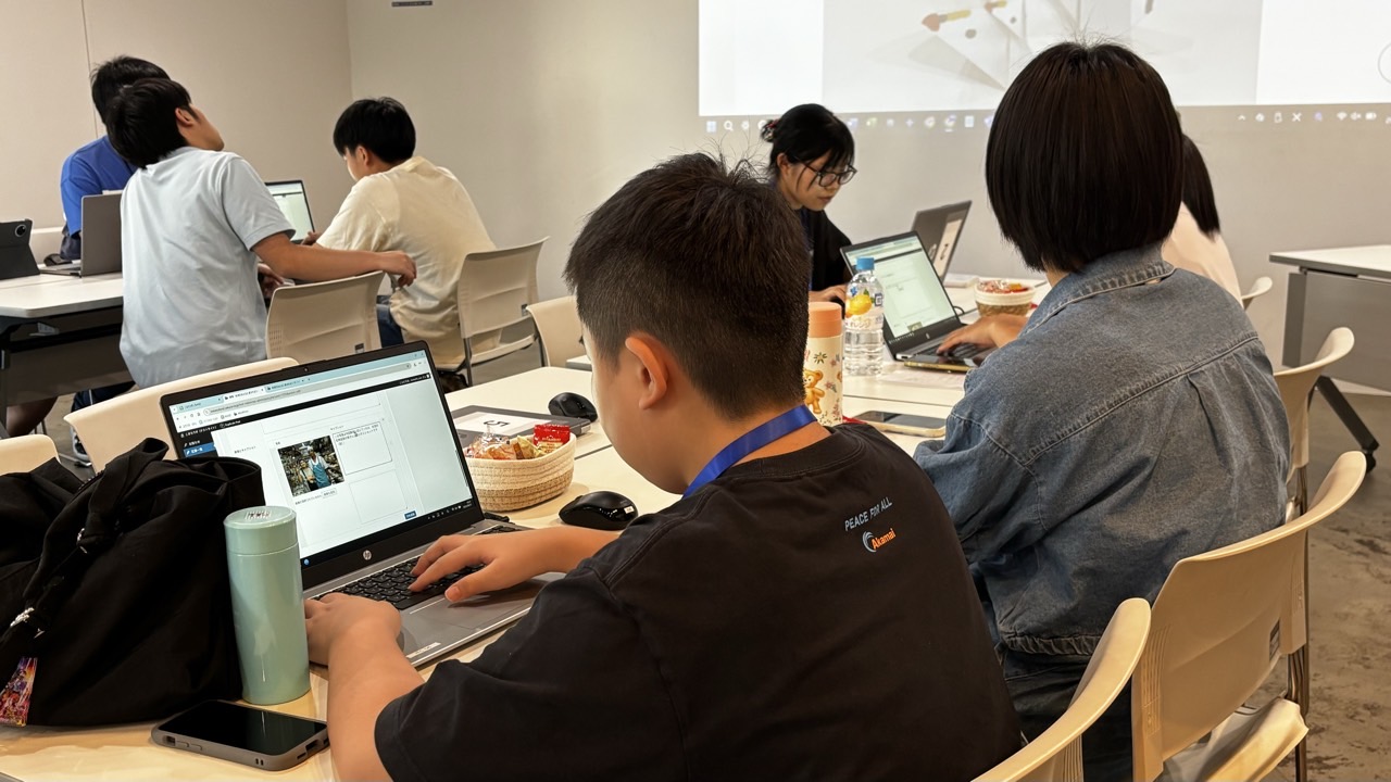 もともとPCスキルの高い部員に関しては、より高度な ” ショートカットキー ” たちを伝授✍

すぐに習得して、器用にキーボードを使っていました👏これで、PC操作の効率アップ間違いなしです🎌
