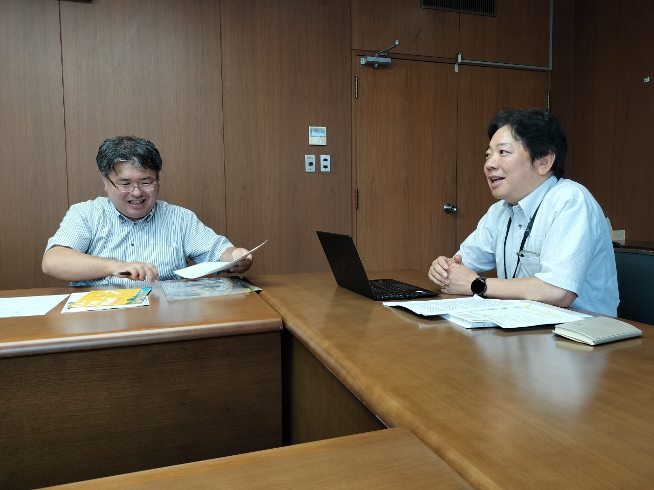 印象に残ったのは、柳沢さんがおっしゃっていた、
「中心街は誰一人取り残さない場所」という言葉です。
事業の実施で、まちに来る人の笑顔が増えるといいですね😸