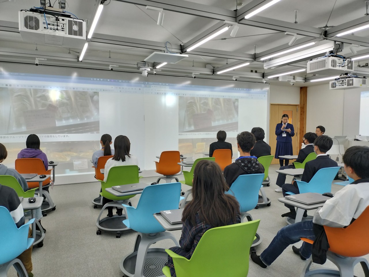 こまちラボの部員を代表して、部長の八木田 桜子さん（八戸北高等学校・高2）が記事を紹介してくれました🎤✨